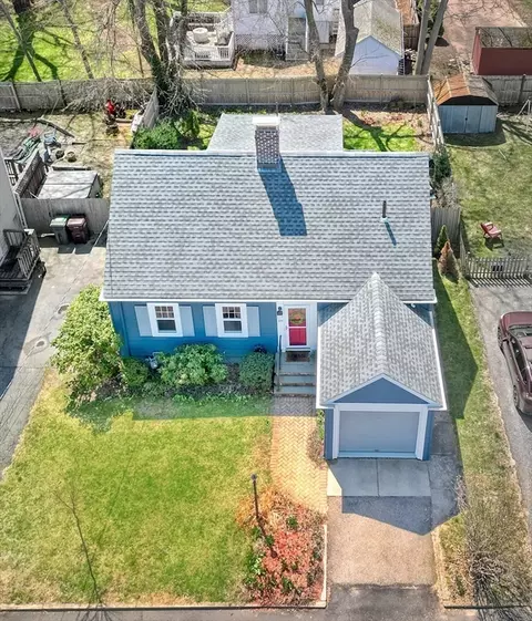 View/Area - 28 Beacon St, Dedham, MA 02026 photo 3 of 5