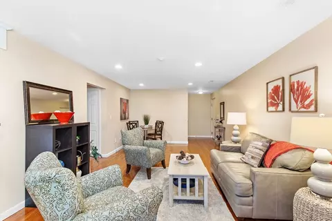 61 Brian Dr #B, Stoughton, MA 02072