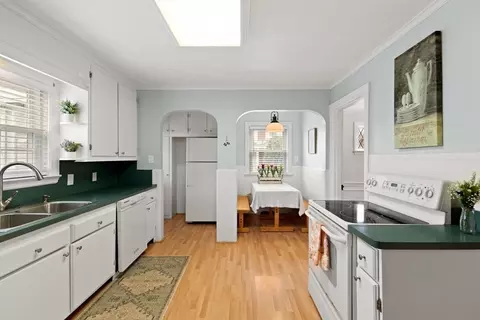 6 Tower Ave, Needham, MA 02494 photo 8