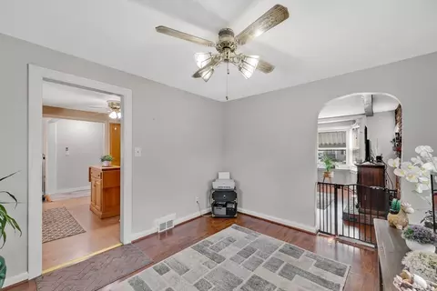 68 Harmon Ave, Springfield, MA 01118 photo 7