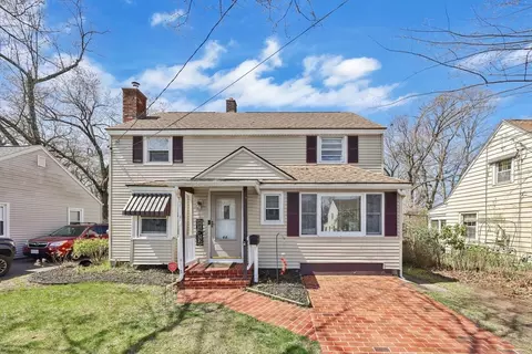 68 Harmon Ave, Springfield, MA 01118