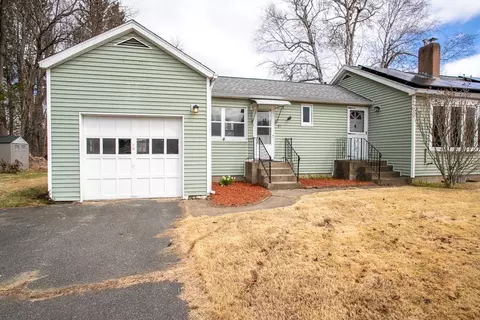 65 E Myrtle St, Orange, MA 01364 photo 7