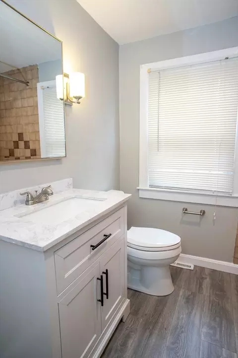 65 E Myrtle St, Orange, MA 01364 photo 33