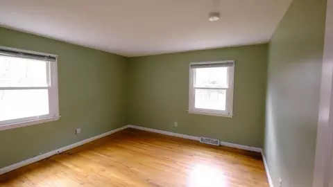 Bedroom - 955 Burts Pit Rd, Northampton, MA 01062 photo 4 of 5