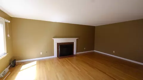 Living - 955 Burts Pit Rd, Northampton, MA 01062 photo 2 of 2