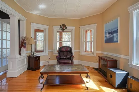 3 Bent Ave, Maynard, MA 01754 photo 8