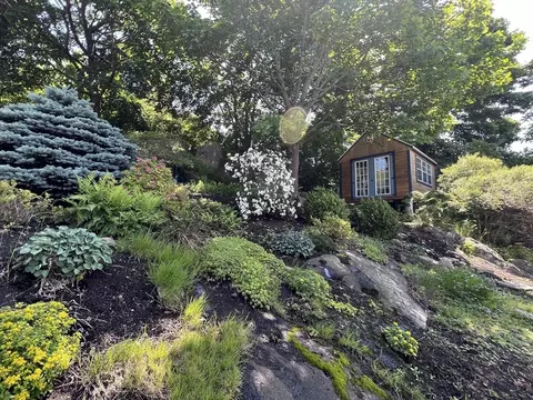 Exterior - 210 E Main St, Gloucester, MA 01930 photo 2 of 6