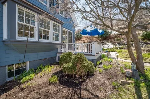 Exterior - 210 E Main St, Gloucester, MA 01930 photo 1 of 6