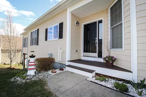 80 Old Field Rd #80, Plymouth, MA 02360