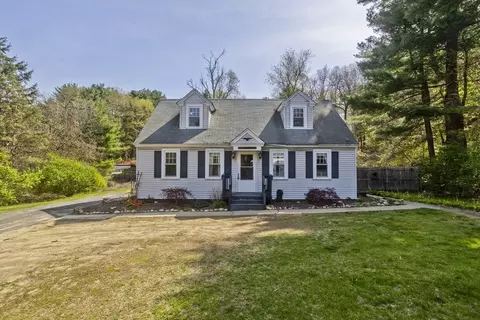 4486 High St, Palmer, MA 01069