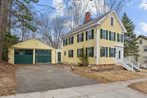 28 Jefferson St, Newburyport, MA 01950