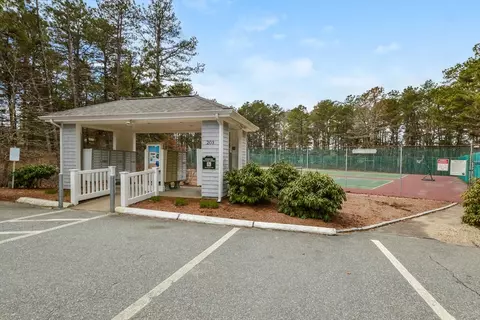 9 Tradewind Dr, Mashpee, MA 02649 photo 20
