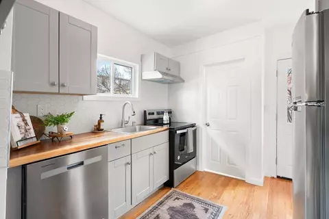 19 Berkley Rd, Hull, MA 02045 photo 16