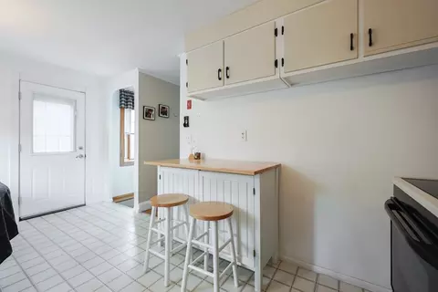 5 Ronna Rd, Gloucester, MA 01930 photo 8