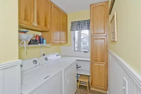22-24 Eldridge St, Springfield, MA 01108 photo 8