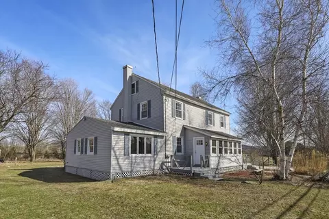 7 Central Berkshire Blvd, Pittsfield, MA 01201