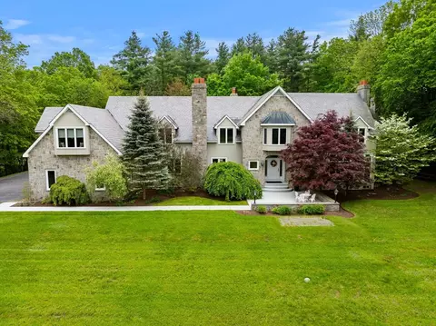 15 Richardson Rd, Hollis, NH 03049