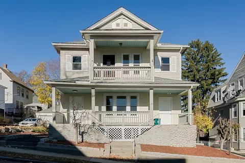 22 Ferdinand St, Worcester, MA 01603