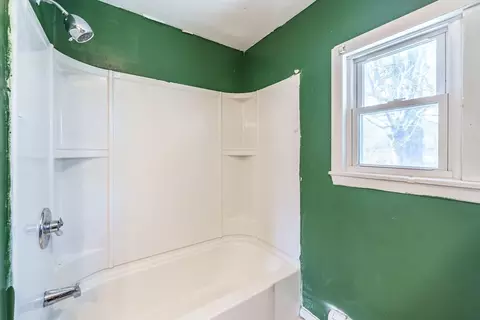 44 Gatewood Rd, Springfield, MA 01119 photo 13