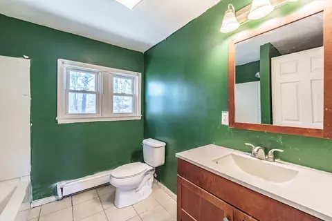 44 Gatewood Rd, Springfield, MA 01119 photo 12