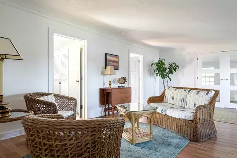 Living - 5 Eagle Hill Rd, Ipswich, MA 01938 photo 2 of 2