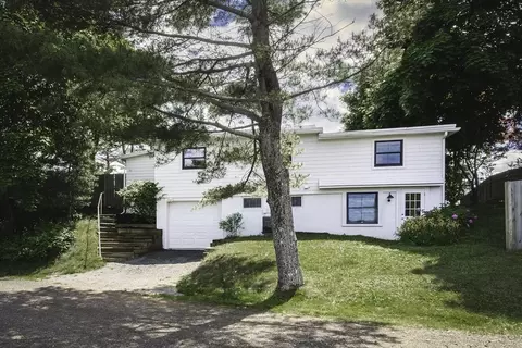 Exterior - 5 Eagle Hill Rd, Ipswich, MA 01938 photo 3 of 6