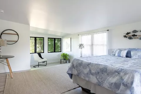 Bedroom - 5 Eagle Hill Rd, Ipswich, MA 01938 photo 5 of 5