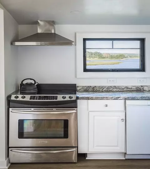 Kitchen - 5 Eagle Hill Rd, Ipswich, MA 01938 photo 3 of 3