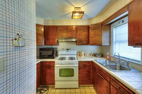 Kitchen - 3 Longfellow Rd, Worcester, MA 01602 photo 3 of 3