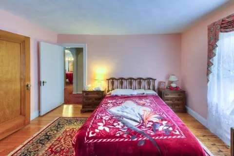 Bedroom - 3 Longfellow Rd, Worcester, MA 01602 photo 2 of 5