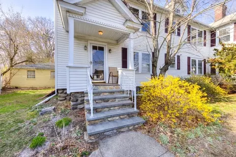 Exterior - 3 Longfellow Rd, Worcester, MA 01602 photo 4 of 4