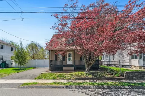 Exterior - 31 Ferry St, Chicopee, MA 01013 photo 13 of 13