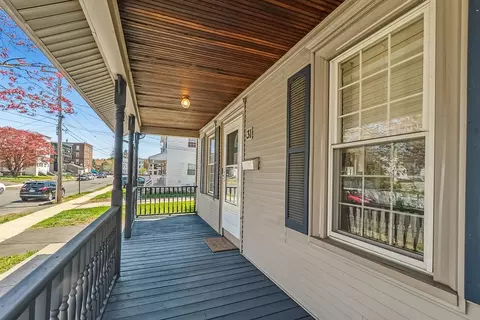 Exterior - 31 Ferry St, Chicopee, MA 01013 photo 3 of 13