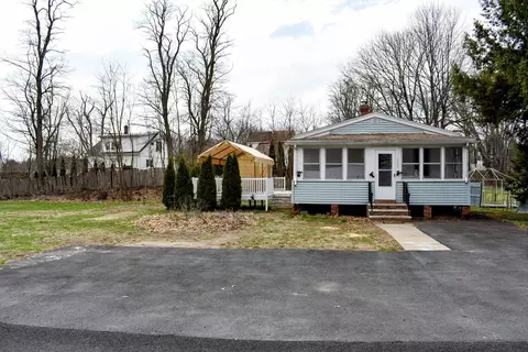 116 Pinckney St, Dracut, MA 01826
