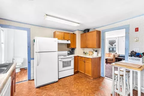 21 23 Hartford Ave S, Upton, MA 01568 photo 12