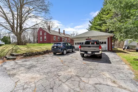 21 23 Hartford Ave S, Upton, MA 01568 photo 2