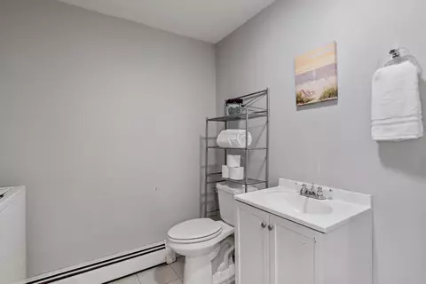 4 Lawrence, Derry, NH 03038 photo 16