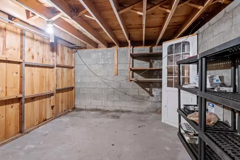 4 Lawrence, Derry, NH 03038 photo 29