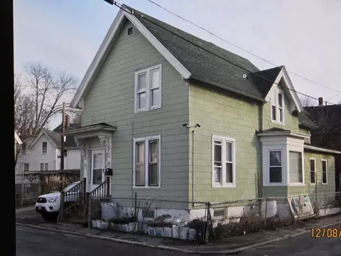 8 W 11th, Lowell, MA 01850