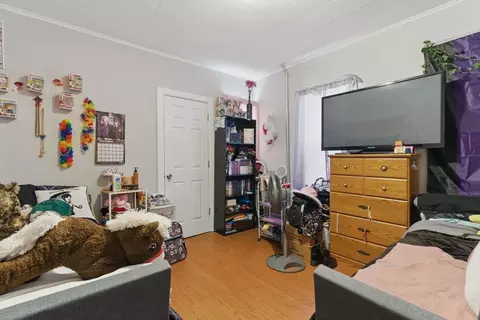 Bedroom - 15 Rutledge Ave, Springfield, MA 01105 photo 1 of 7