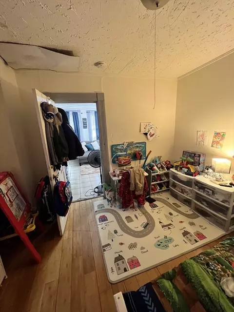 61-63 Hall St, Springfield, MA 01108 photo 16