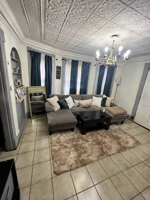 61-63 Hall St, Springfield, MA 01108 photo 14