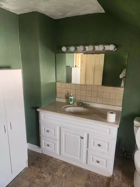 45-51 Hill St, Fall River, MA 02723 photo 10