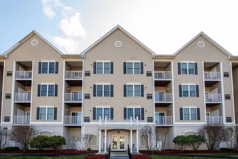 59 Cluff Rd #86, Salem, NH 03079