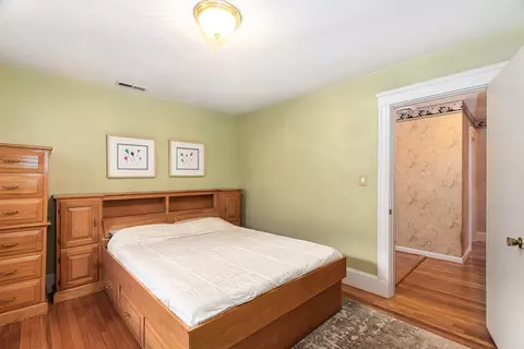 19 Tedesco St, Marblehead, MA 01945 photo 27