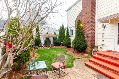 19 Tedesco St, Marblehead, MA 01945 photo 40