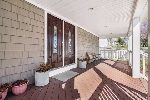 466 Dickinson St, Fall River, MA 02721 photo 7