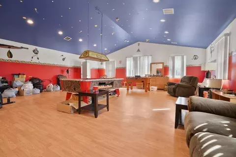 466 Dickinson St, Fall River, MA 02721 photo 32