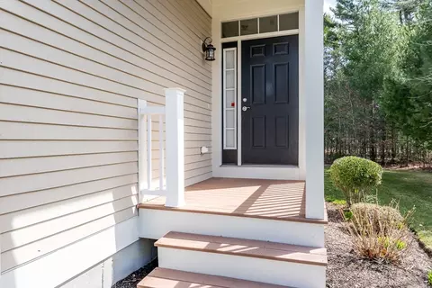 24 Grey Hawk Dr #646, Mashpee, MA 02649 photo 3