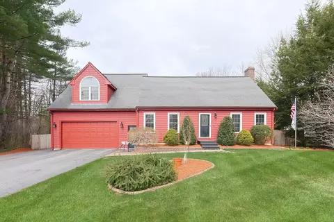 22 Harborwood Dr, Franklin, MA 02038